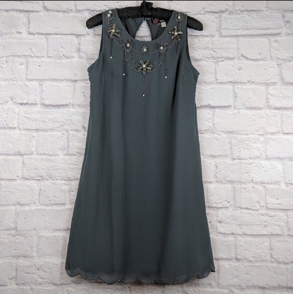 NWOT Yumi Gray Dress with Beading Design